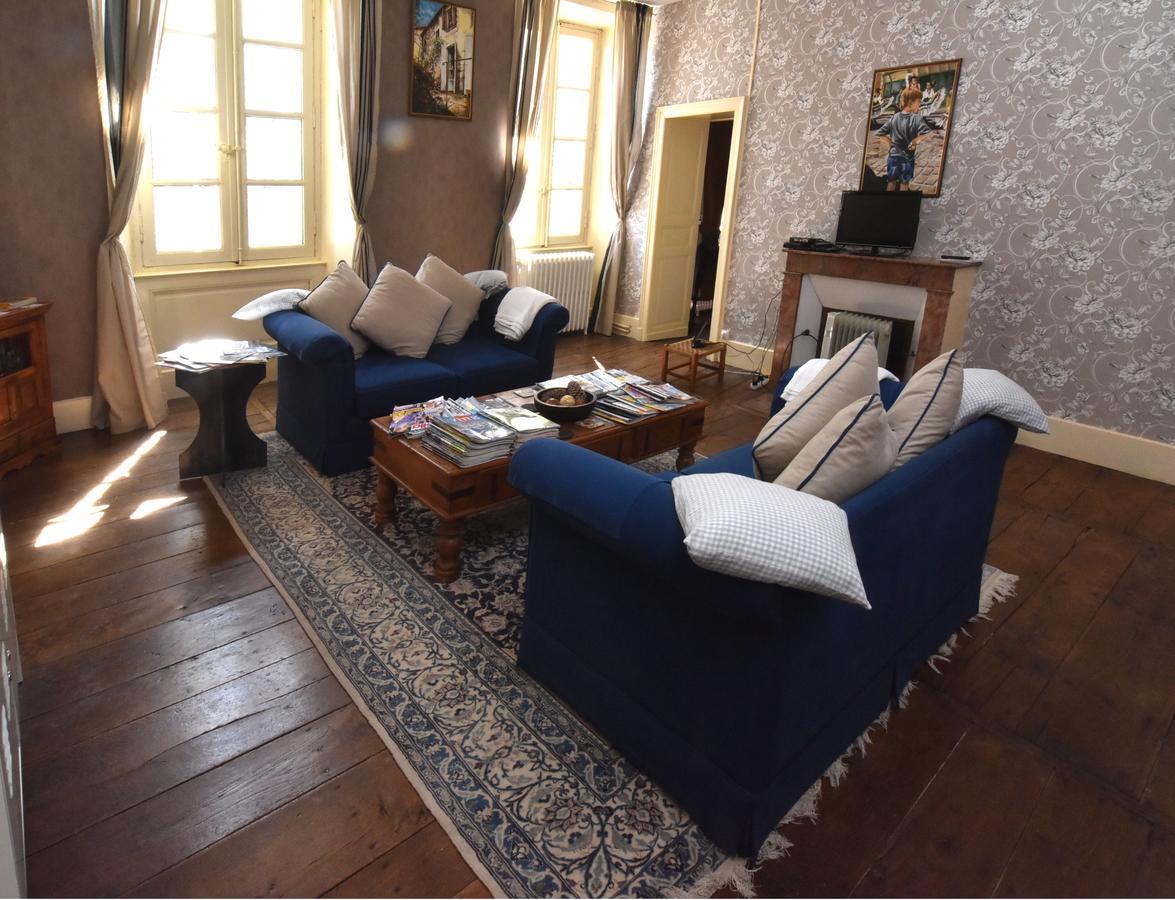 Maison Du Magnolia Confolens Ngoại thất bức ảnh